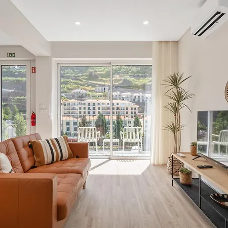 Appartement Modern Steps From *