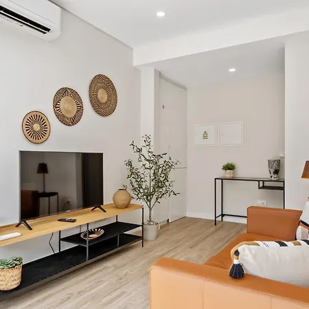 Modern Steps From Appartamento *